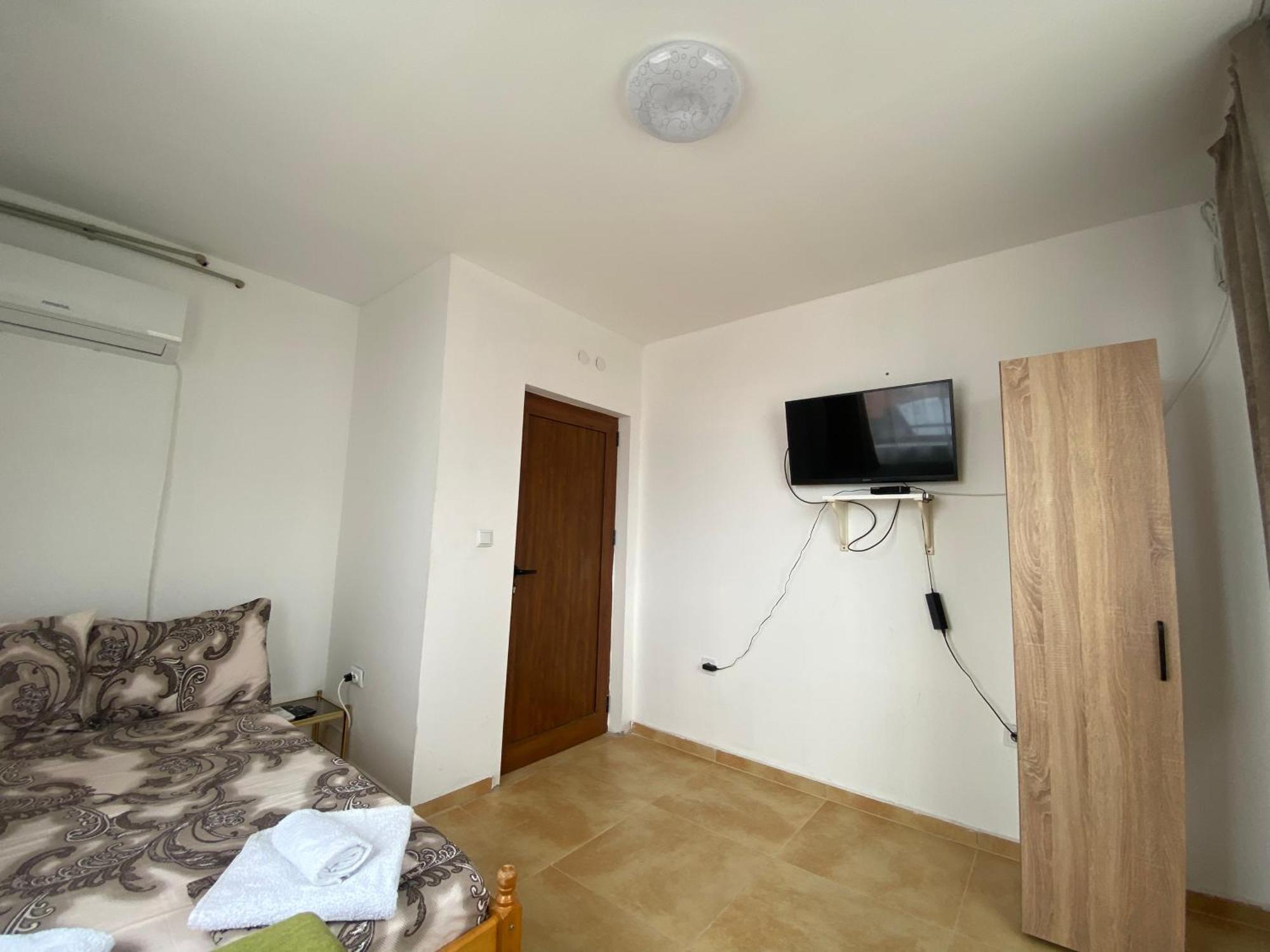 Анелия Hotell Sapareva Banja Exteriör bild